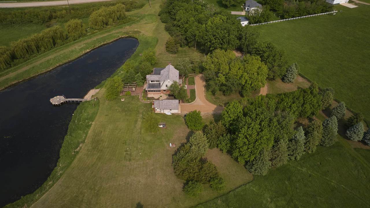 3580 200th Avenue - Photo 1