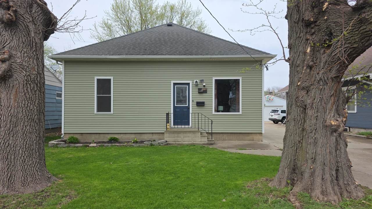 660 1st Street - Photo 1