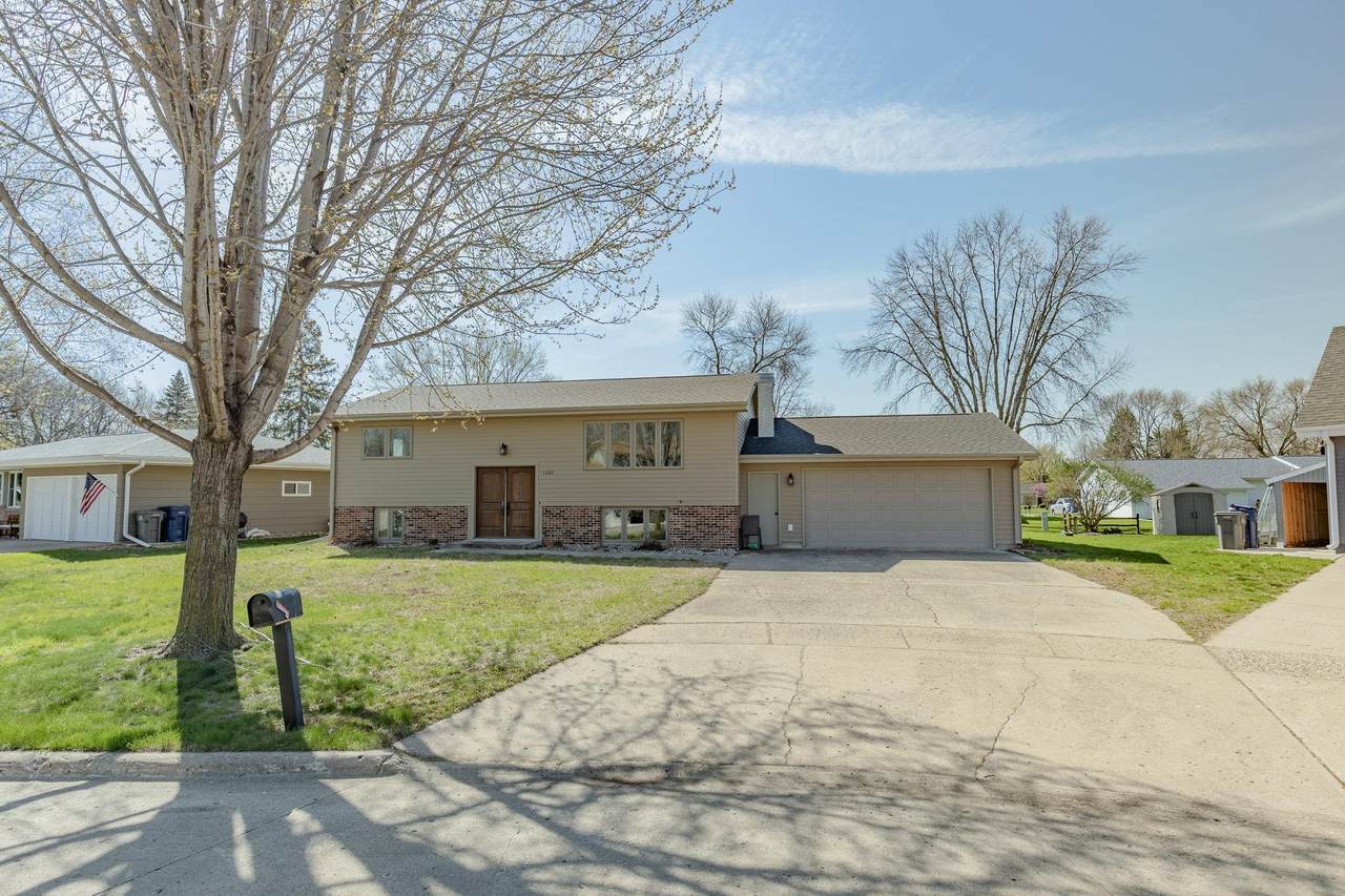 1200 Craigs Court - Photo 1