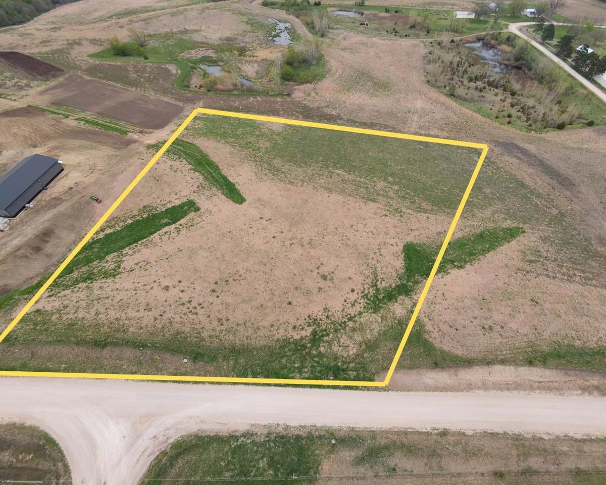 Lot D Sierra Avenue - Photo 1