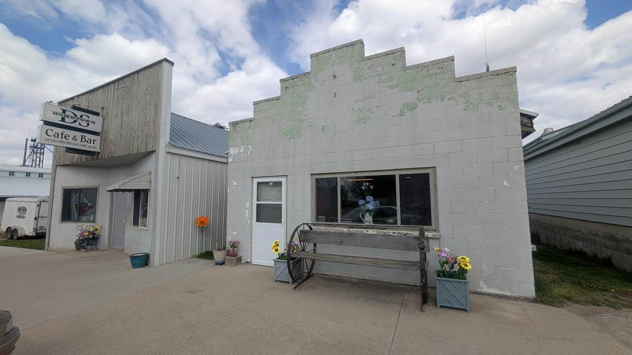 408 Main Street - Photo 1