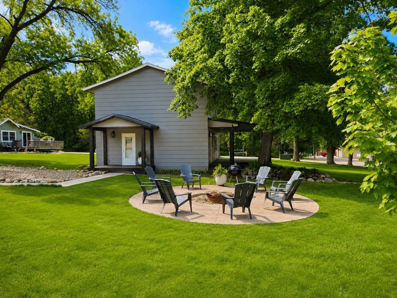https://bt-photos.global.ssl.fastly.net/greatlakes/1280_boomver_1_260506-2.jpg