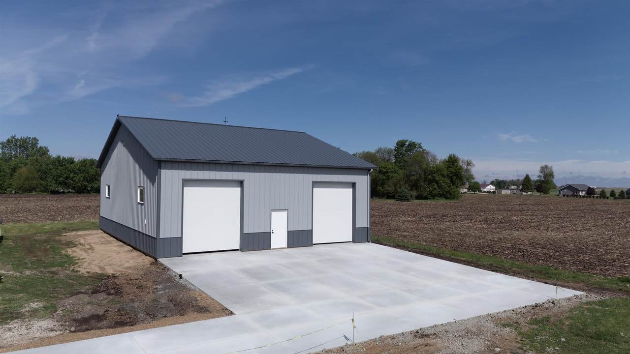 703B Avenue A East - Photo 1