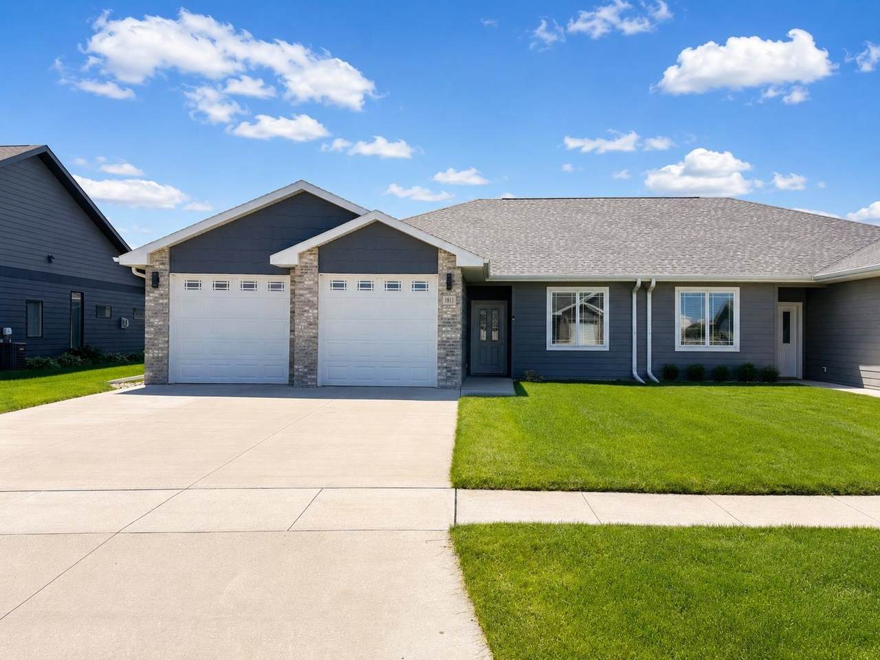 1811 20Th Avenue - Photo 1