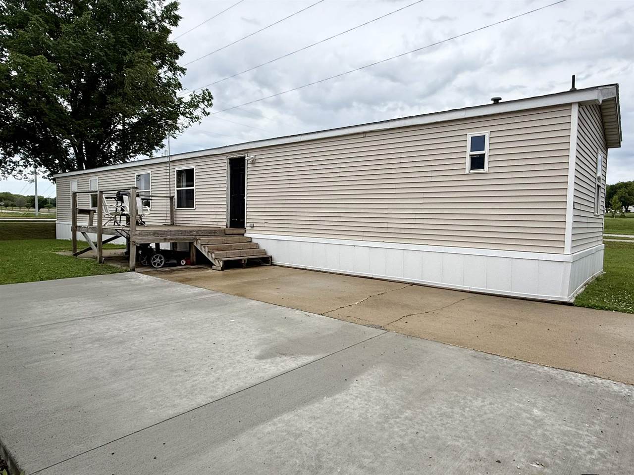1502 Memphis Avenue - Photo 1