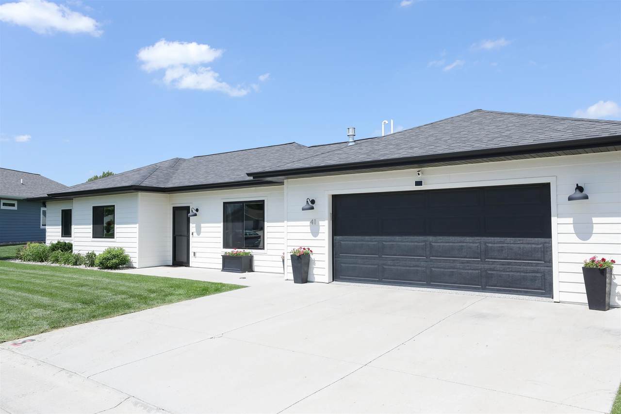 1850 23rd Street - Photo 1