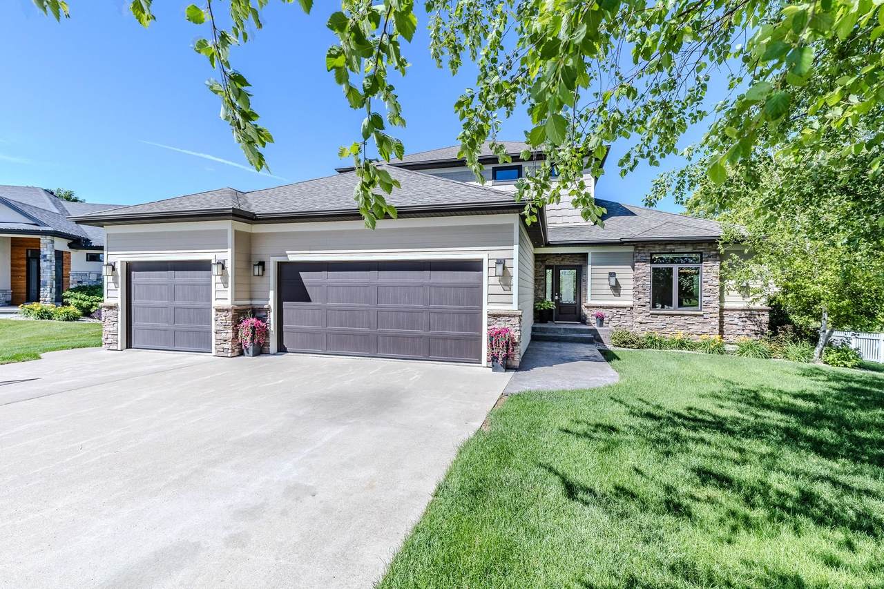 1020 Brooks North Lane - Photo 1