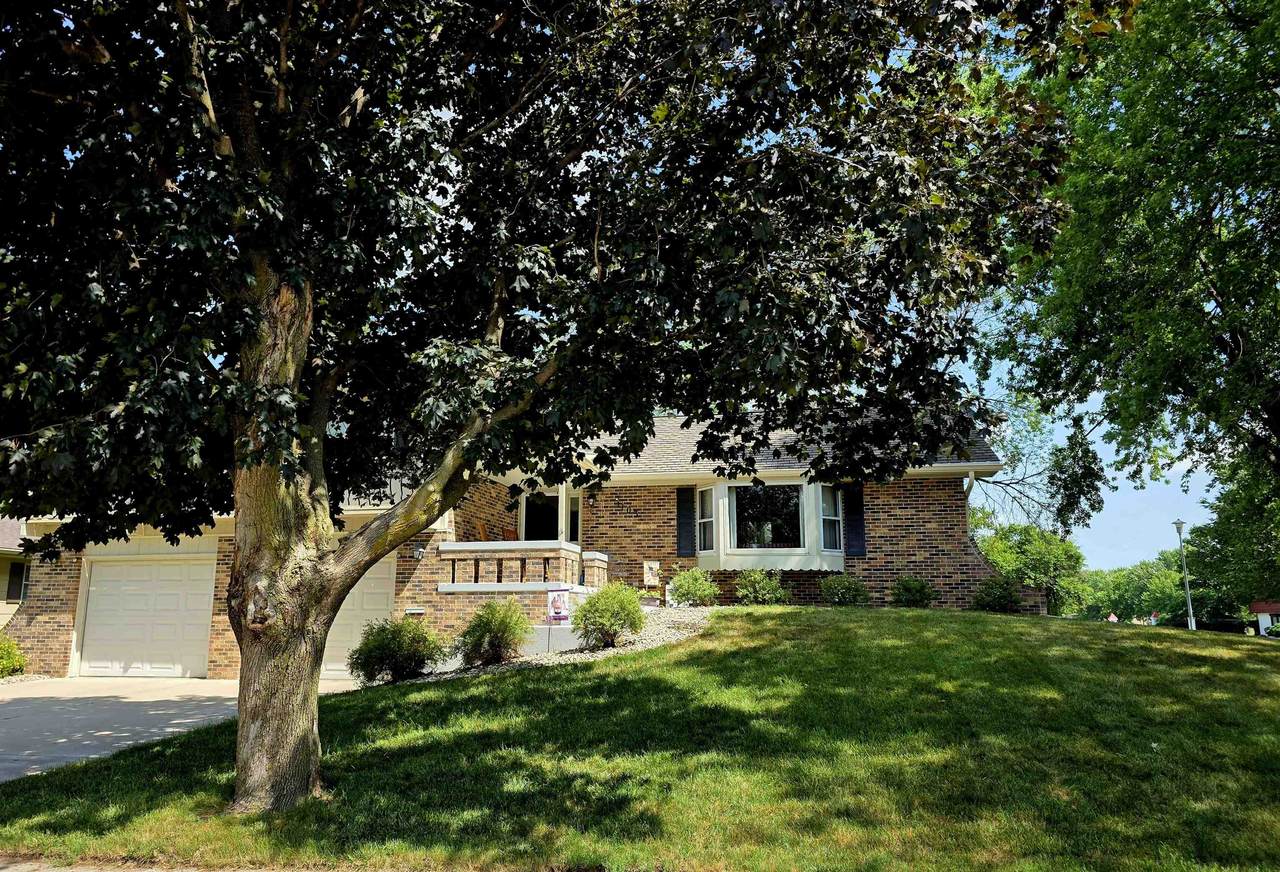 1103 Michaels Court - Photo 1