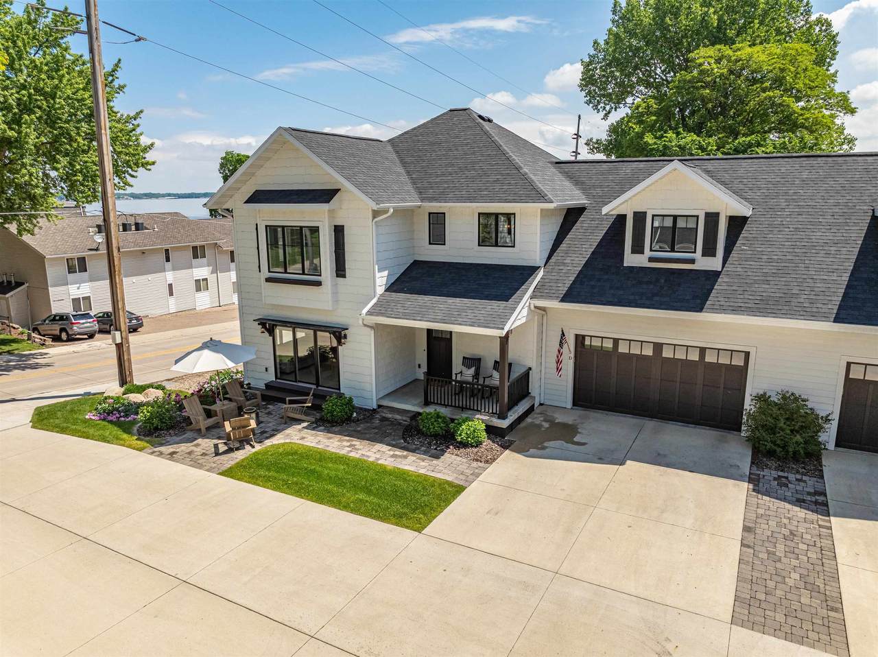 171 Linden Drive - Photo 1