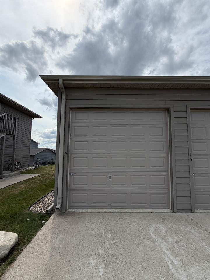 269 242nd Avenue - Photo 1