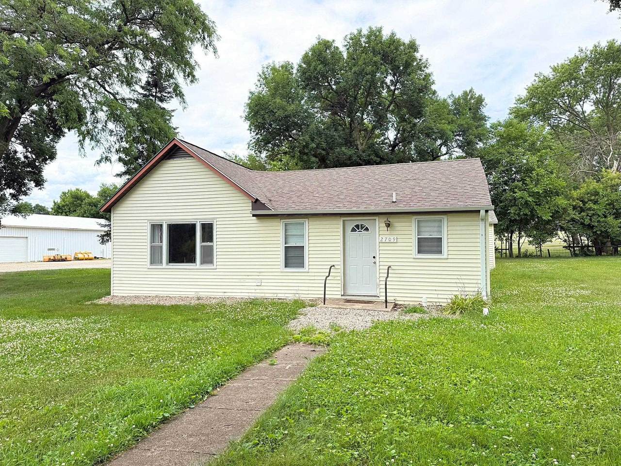 2709 15th Street - Photo 1