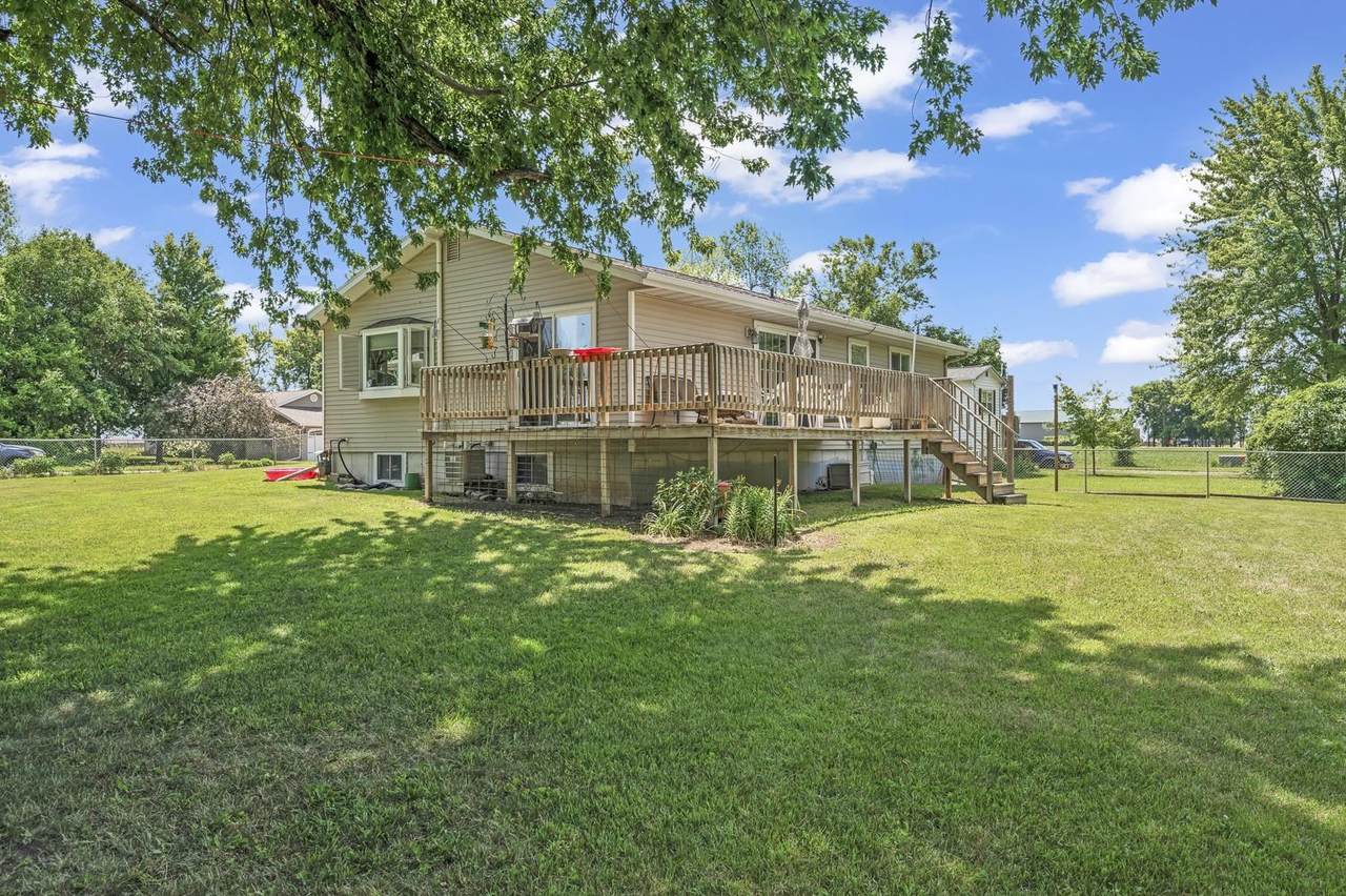 301 7th Street - Photo 1