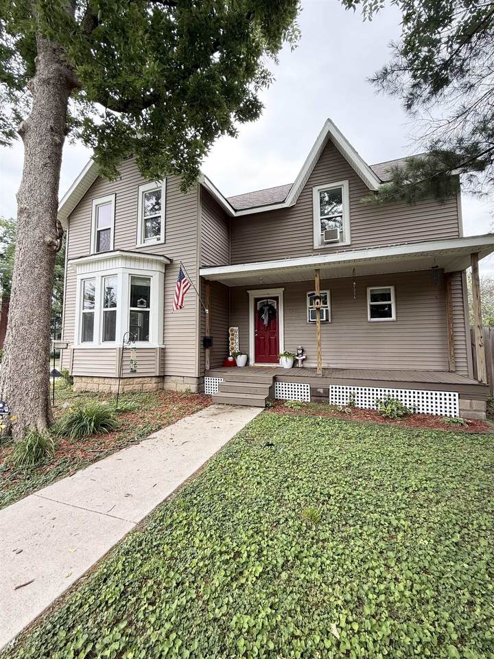 520 4Th Avenue - Photo 1