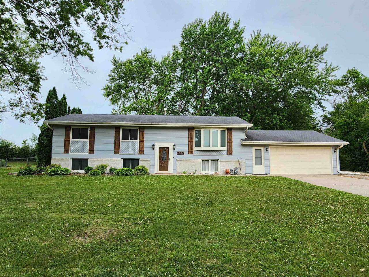 205 13th Street Street - Photo 1