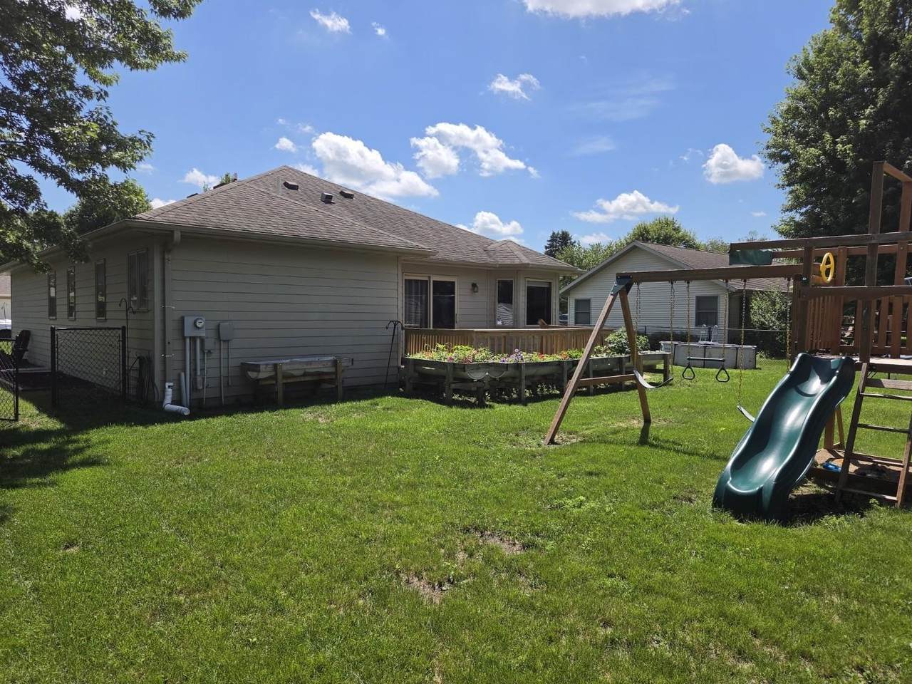 https://bt-photos.global.ssl.fastly.net/greatlakes/1280_boomver_1_260779-2.jpg