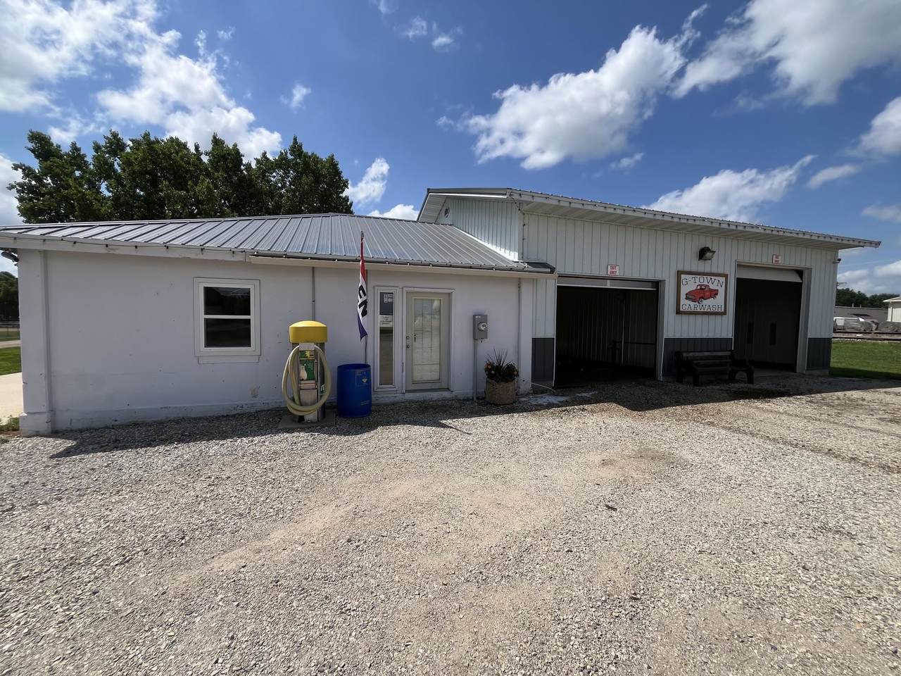 206 Robbins Street - Photo 1