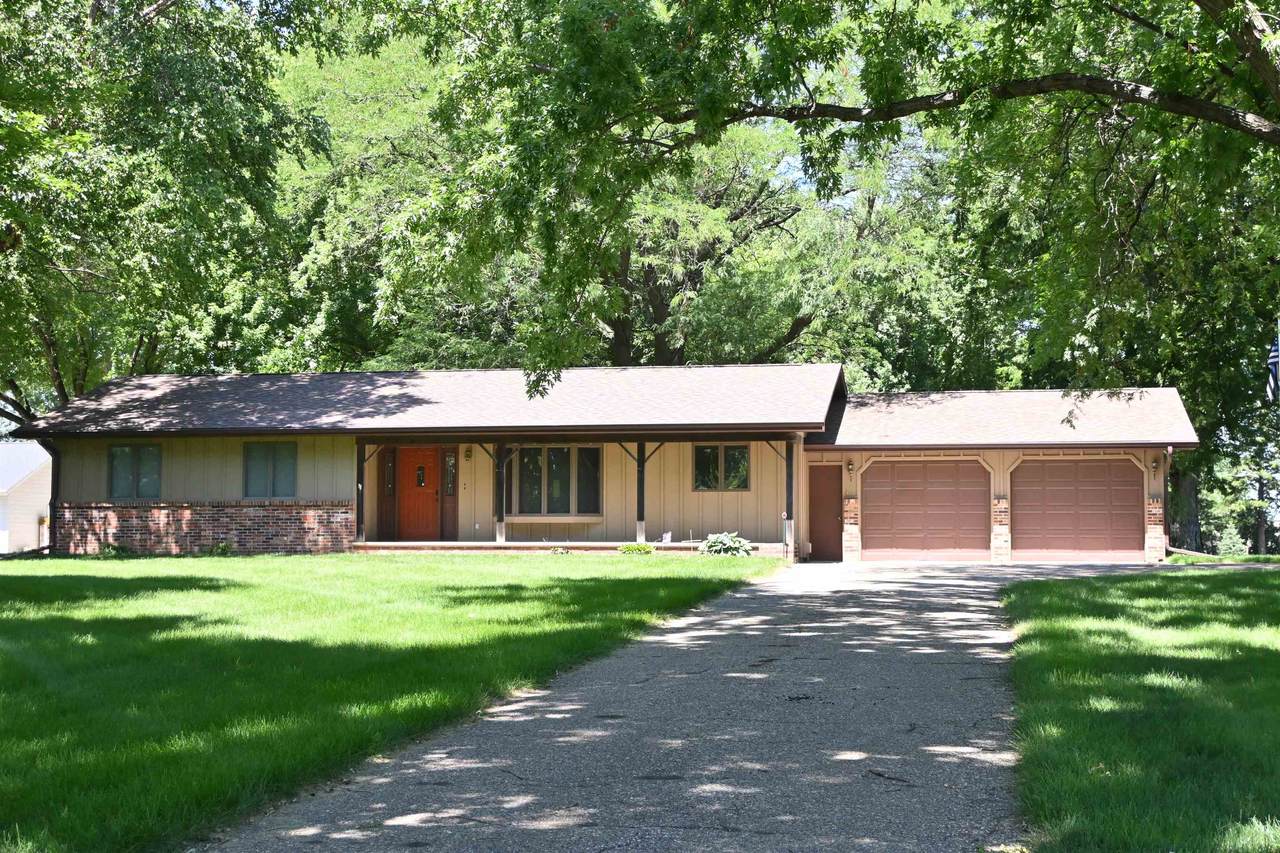 1805 4th Street - Photo 1