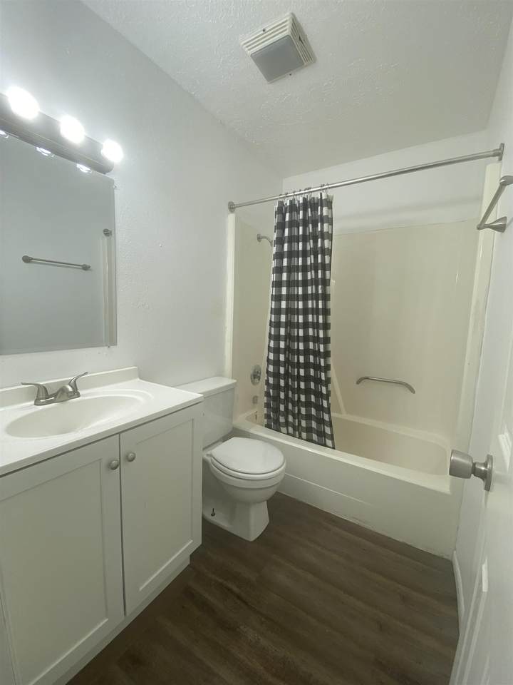 https://bt-photos.global.ssl.fastly.net/greatlakes/1280_boomver_1_260907-2.jpg