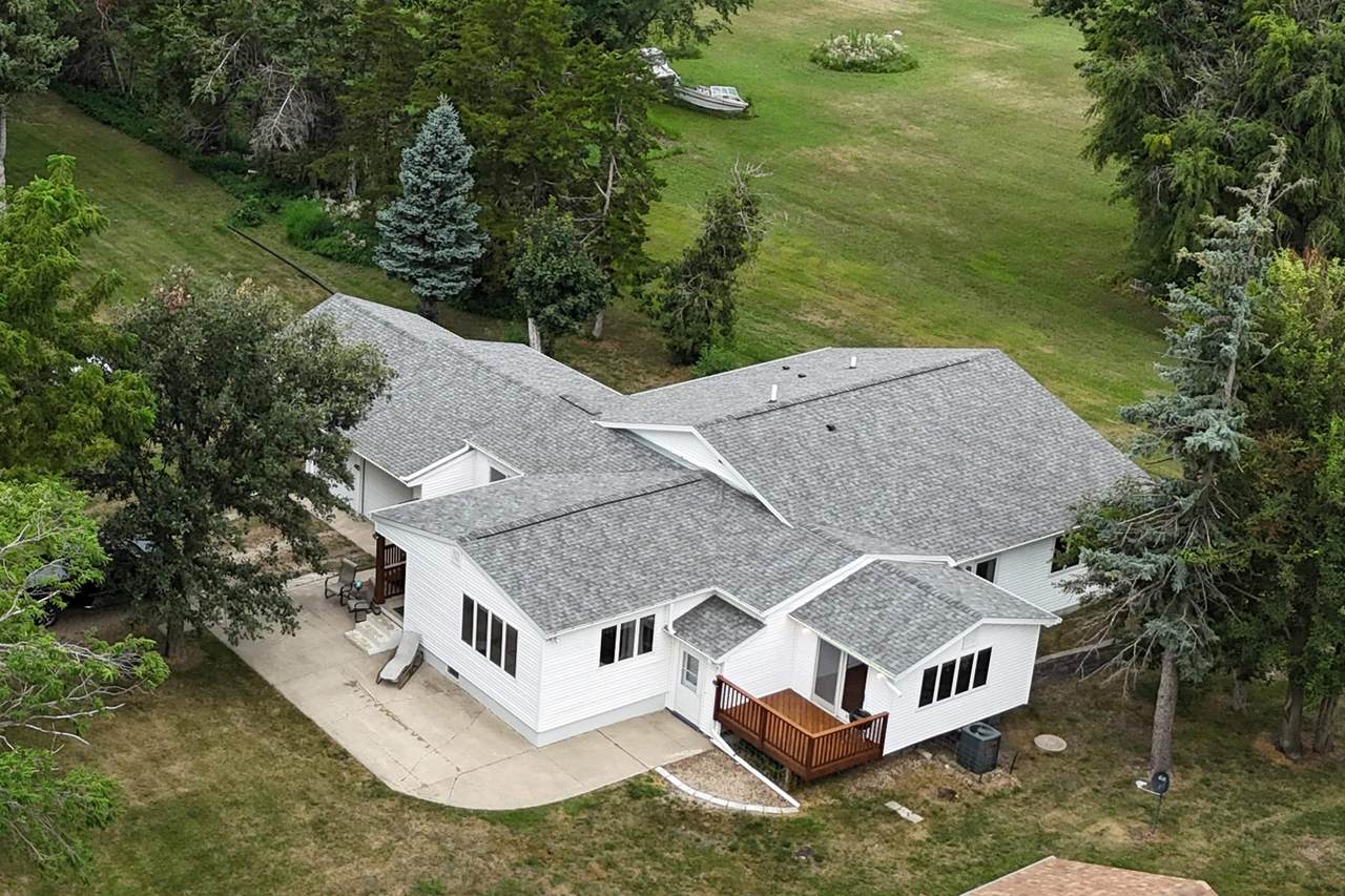 2601 10th Avenue - Photo 1