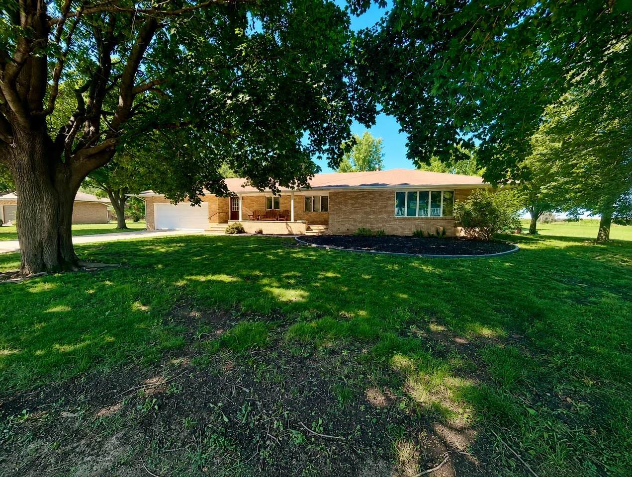 507 2Nd Street - Photo 1