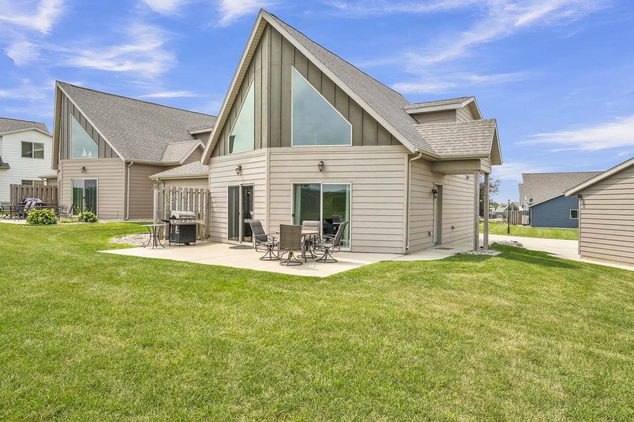 290 240th Avenue - Photo 1