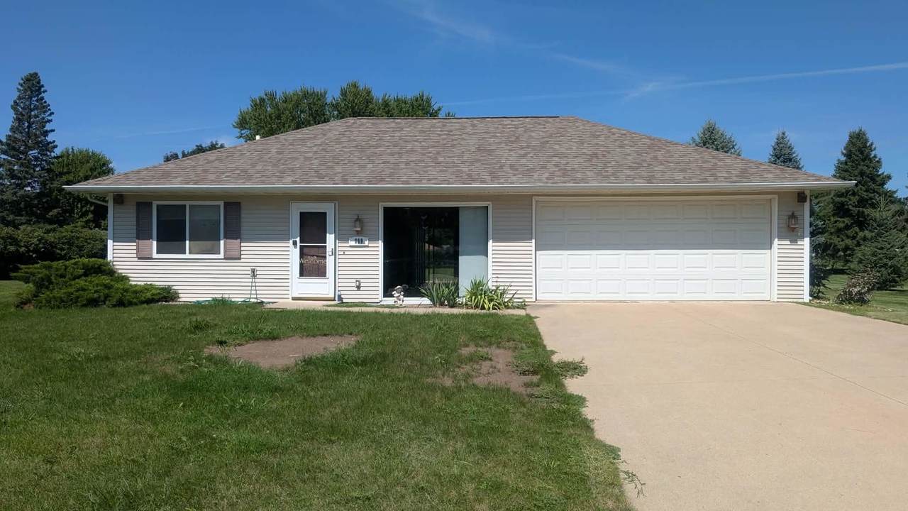 909 15th Street - Photo 1