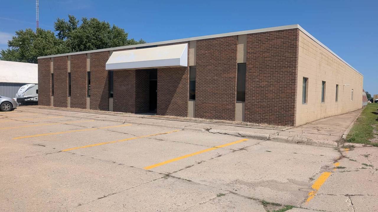 2502 Highway Blvd, Spencer, IA 51301