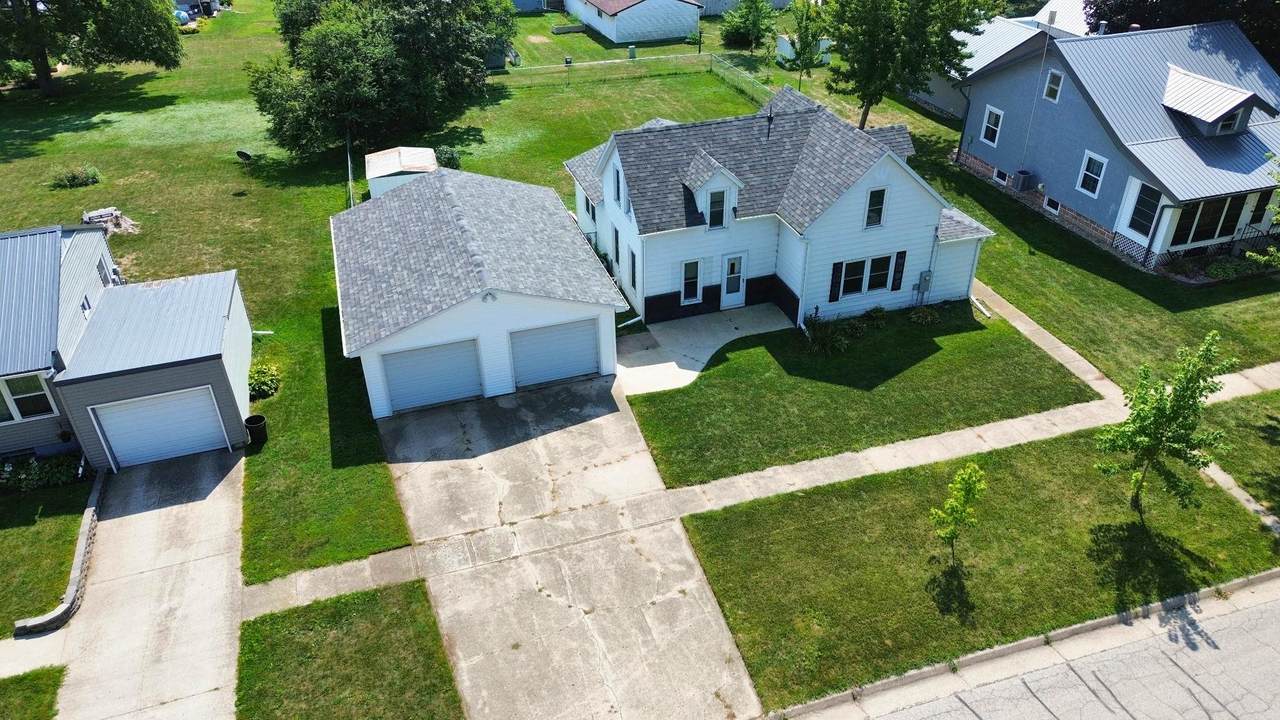 508 5th Street - Photo 1