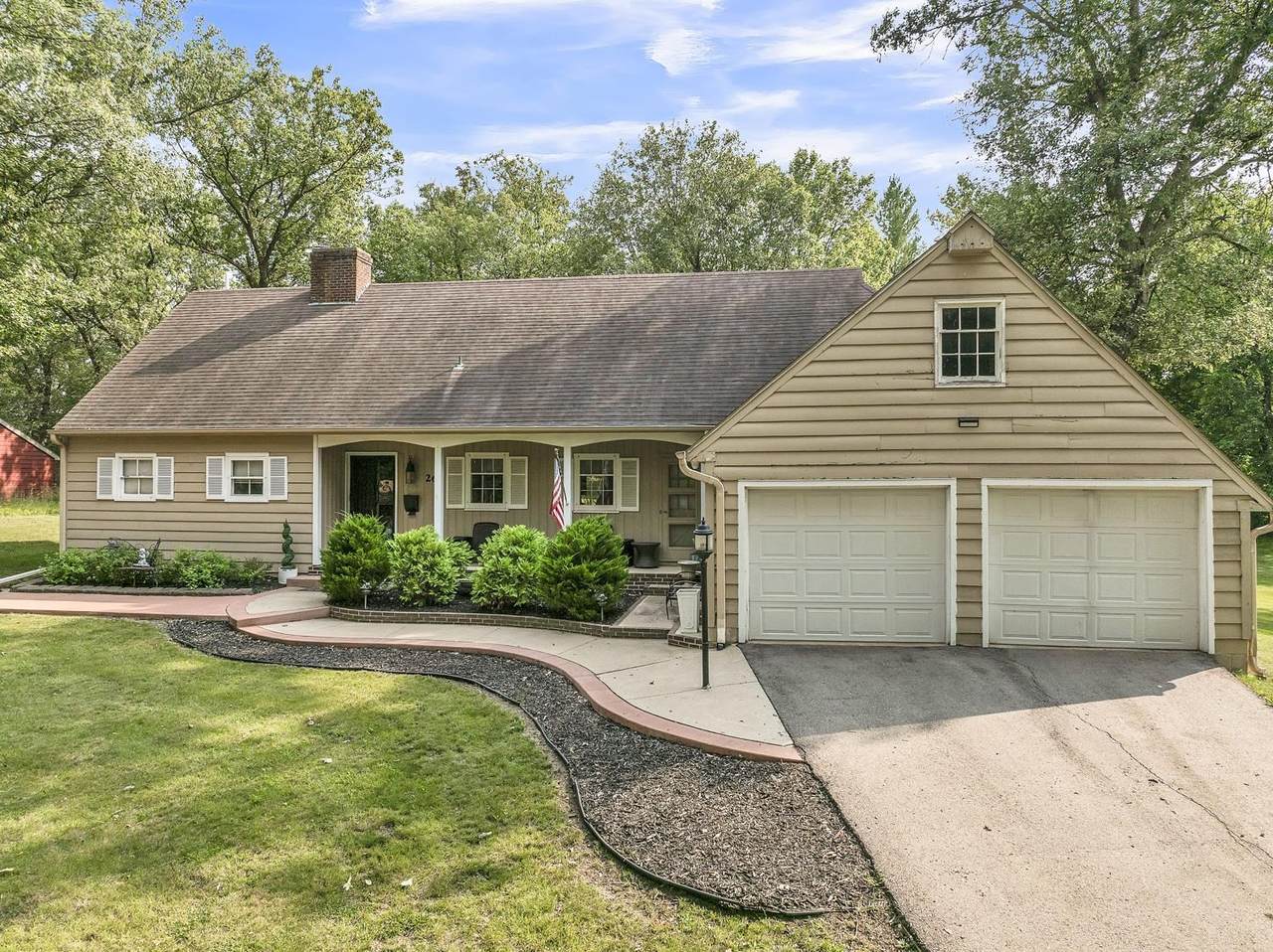 26 Westwood Drive - Photo 1
