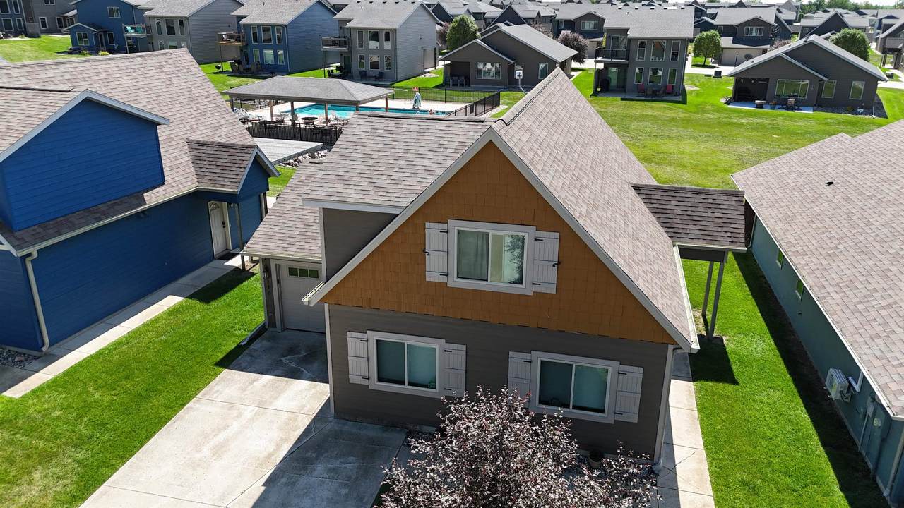 290 240th Avenue - Photo 1