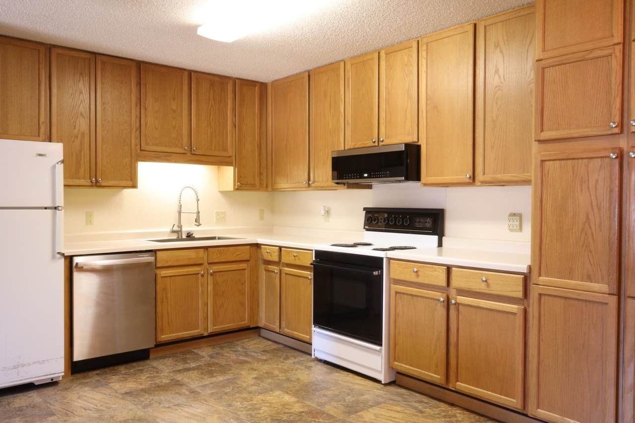 108 18th Street - Photo 1