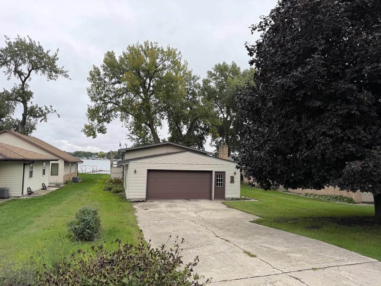 24369 178th Street - Photo 1