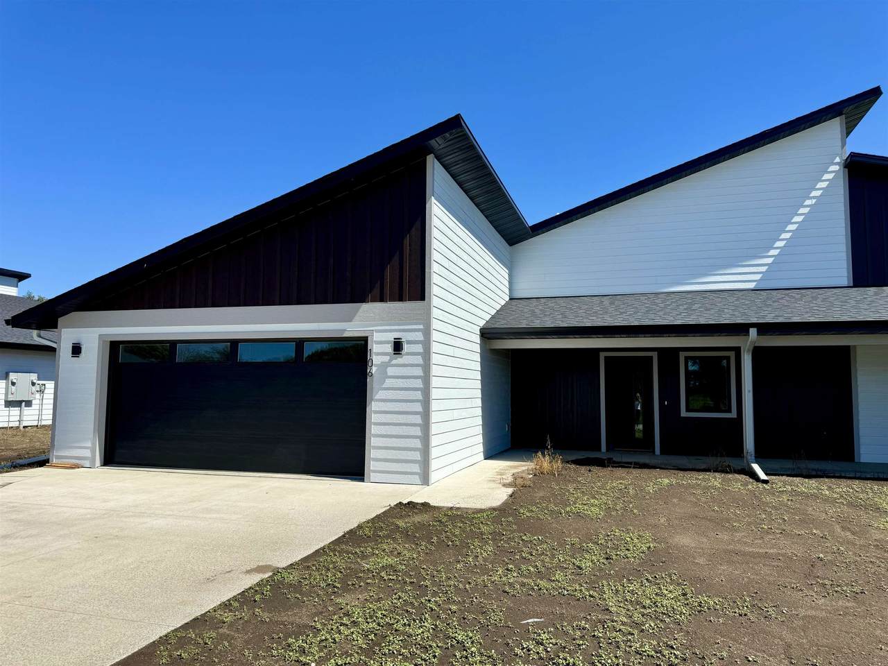 106 34th Avenue - Photo 1