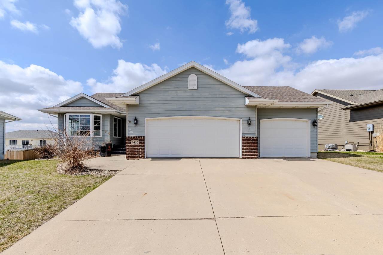 3630 Jackson Avenue - Photo 1