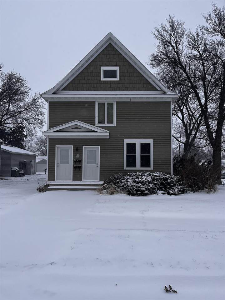 502 Lincoln Street - Photo 1