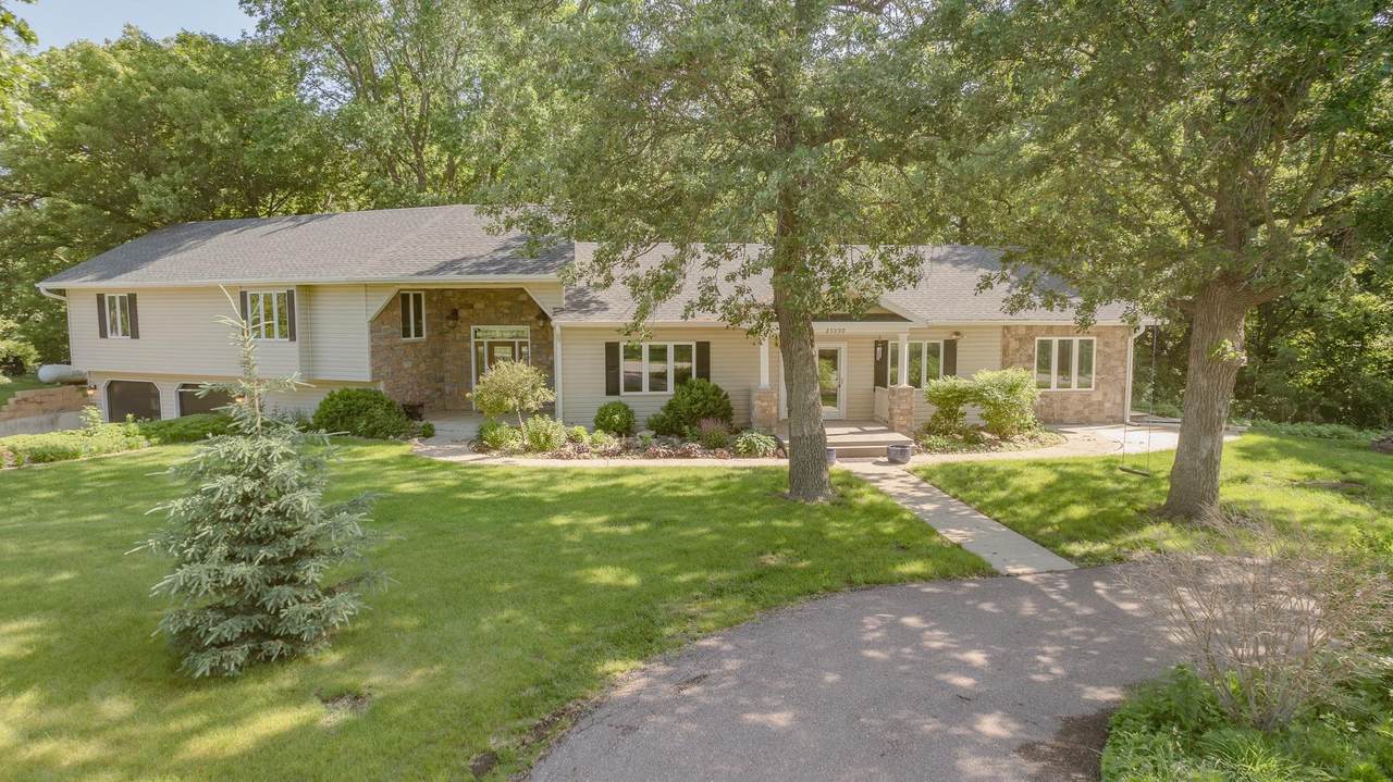 25990 Woodside Ct. - Photo 1