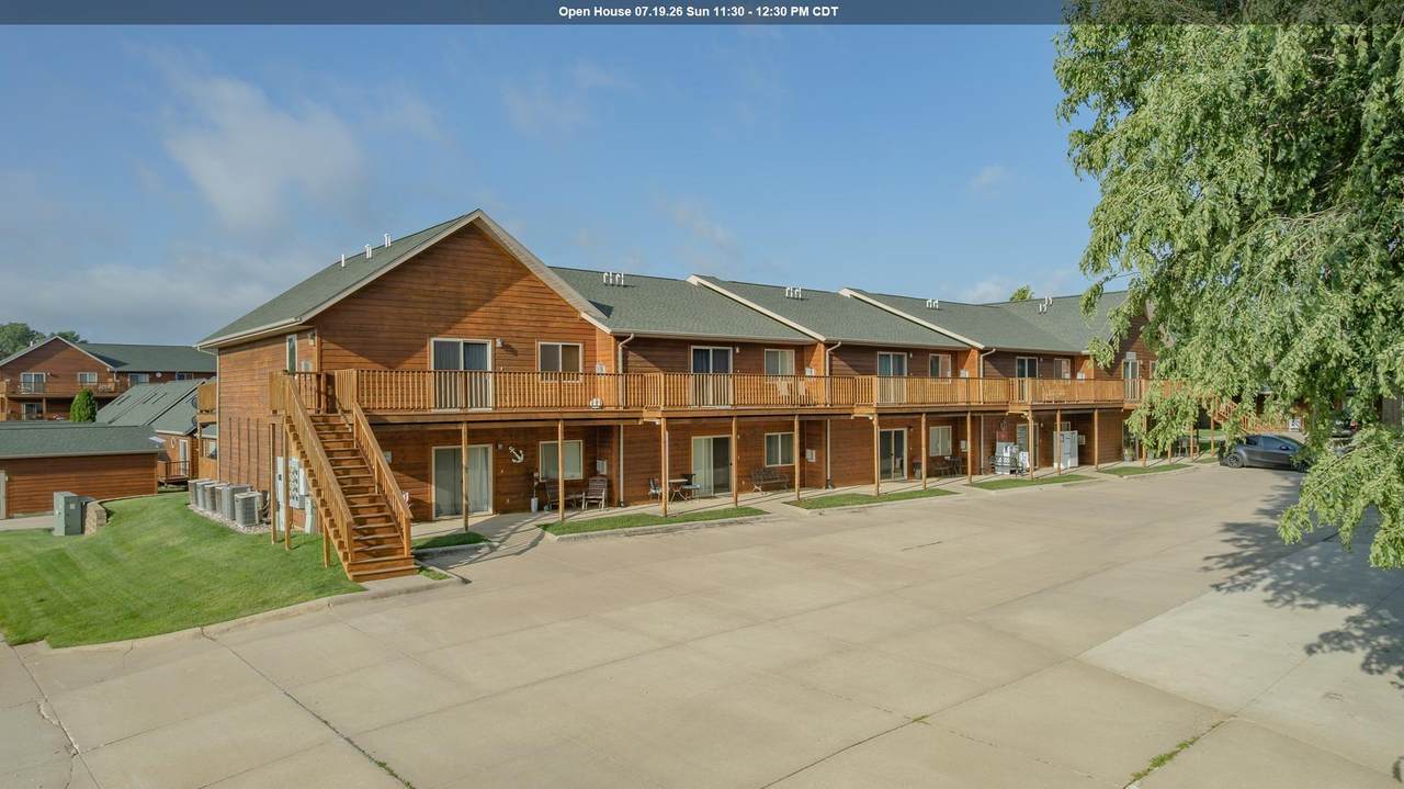 1203 Sanborn Ave - Photo 1