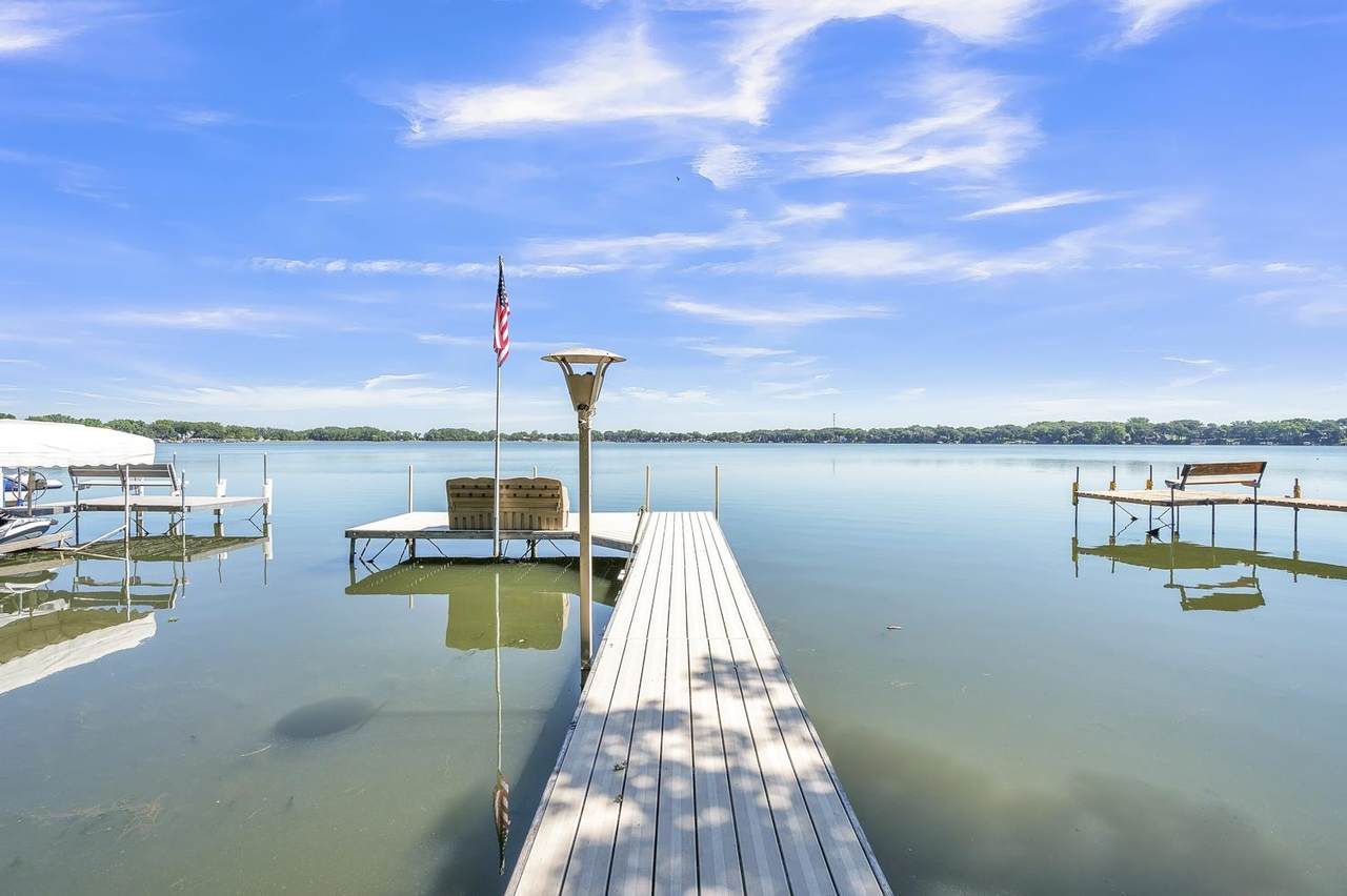 https://bt-photos.global.ssl.fastly.net/greatlakes/1280_boomver_1_260832-2.jpg