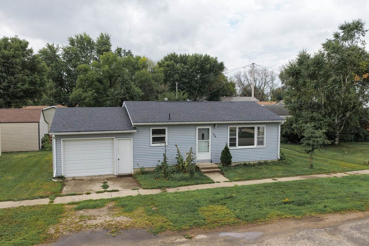 206 1st Street - Photo 1
