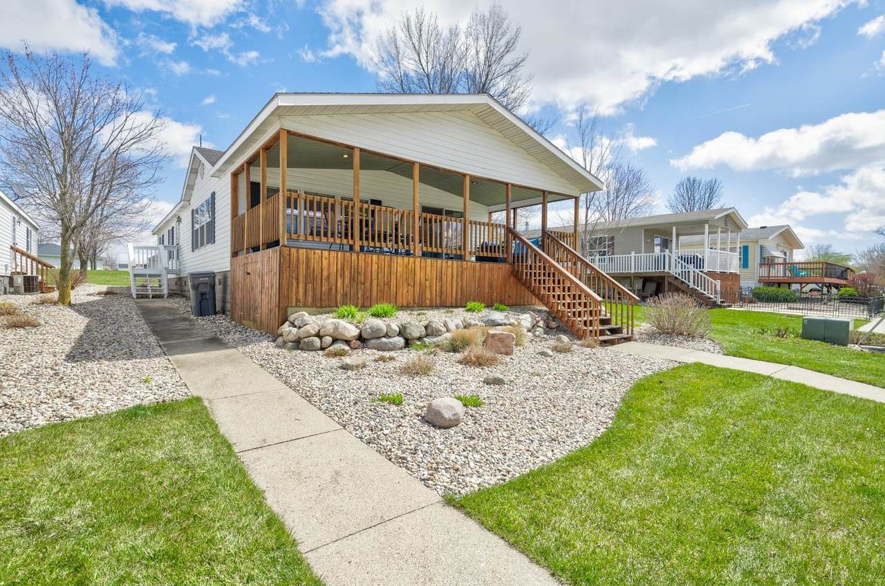 806 Sunshine Run, Arnolds Park, IA 51331 (MLS 240384) Integrity