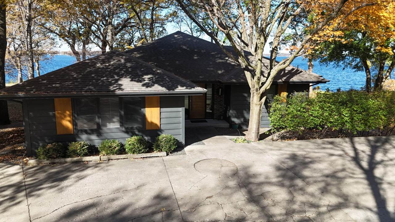 3019 1st Street - Photo 1