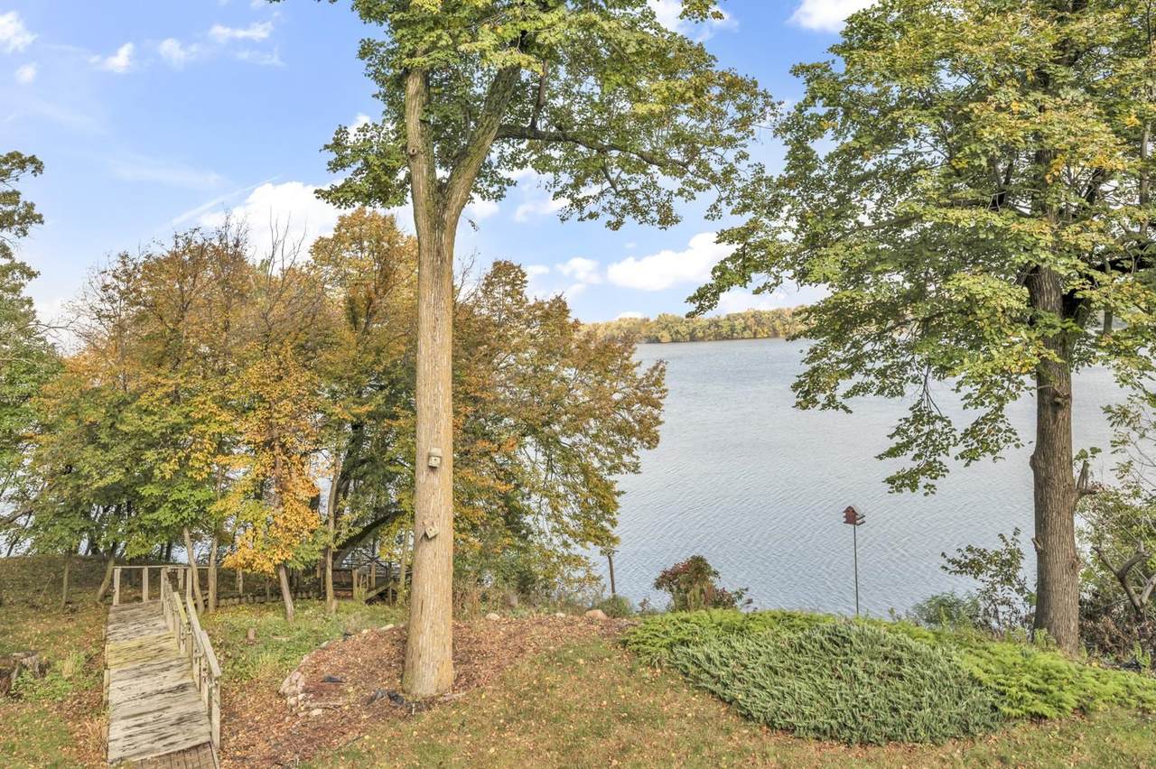 70455 476th Avenue - Photo 1