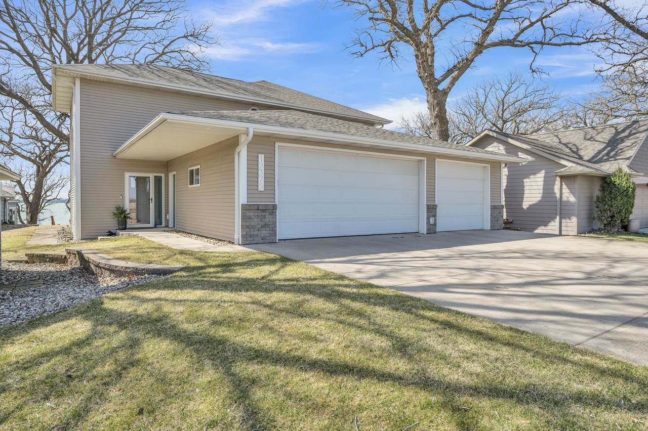 12375 253rd Avenue - Photo 1
