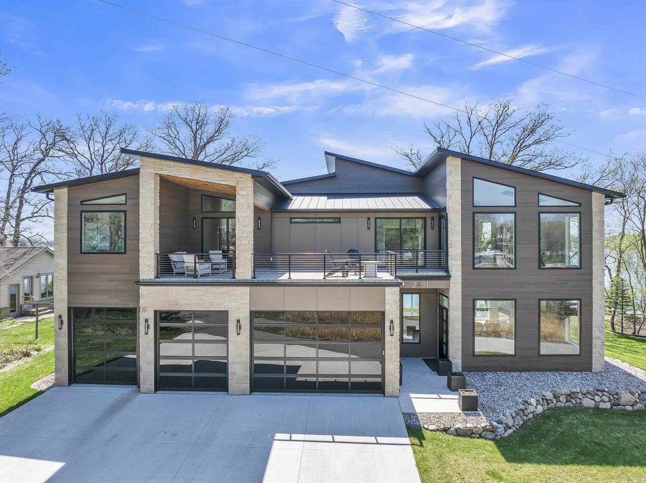 2411 Lakeshore Drive - Photo 1
