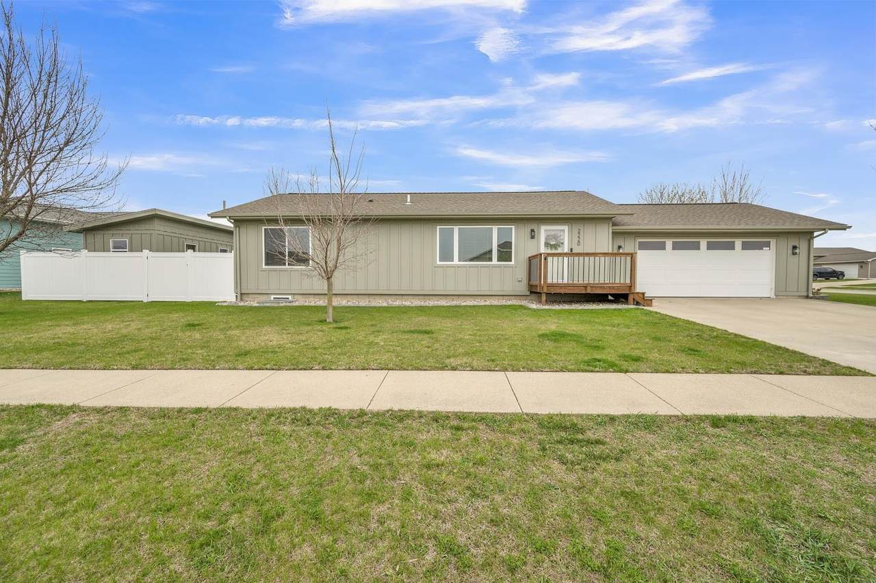 2220 30Th Street - Photo 1