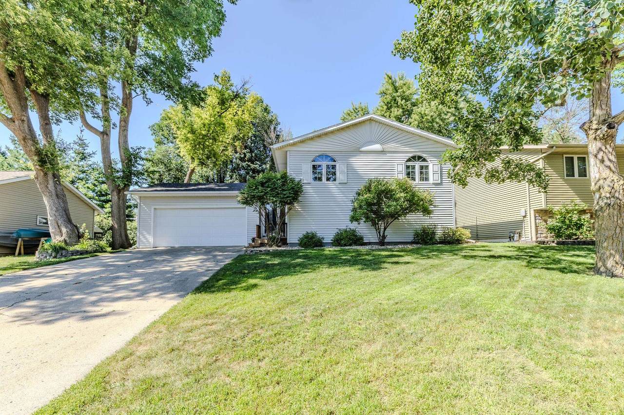 110 24th Street - Photo 1