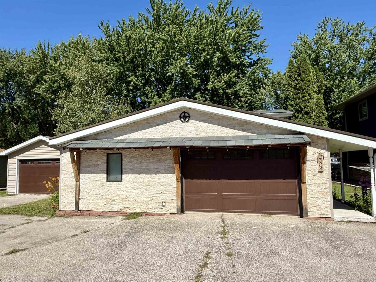 1304 Jerdee Lane - Photo 1