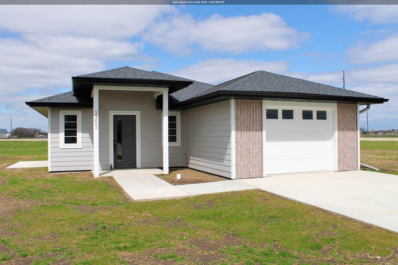 3205 3rd Street - Photo 1