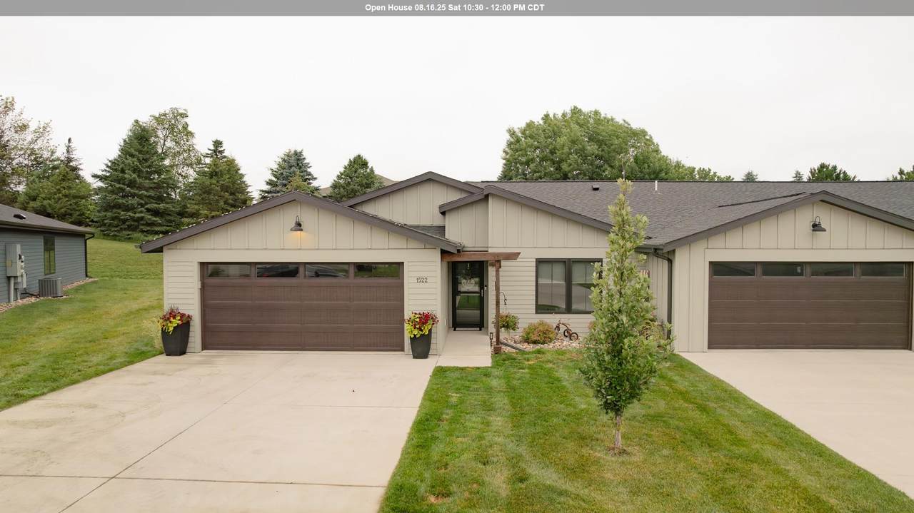 1522 Blaines Way - Photo 1