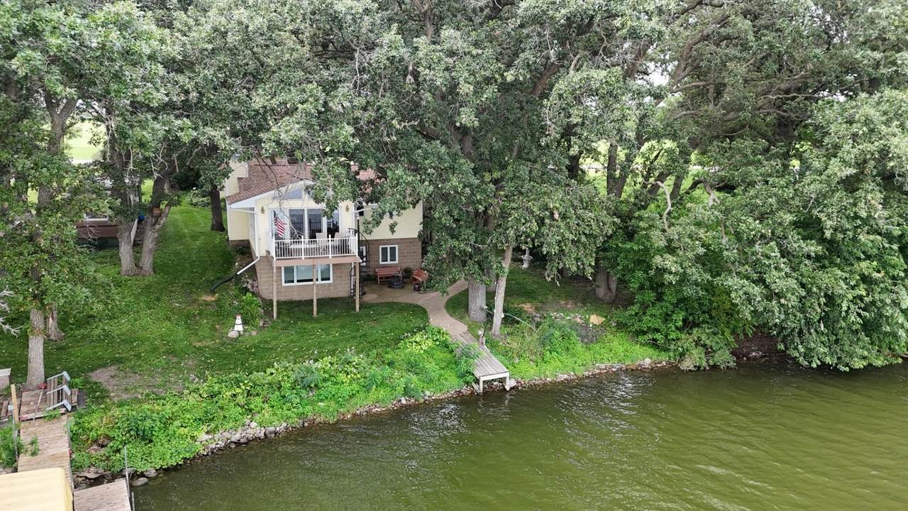 20540 232nd Avenue - Photo 1